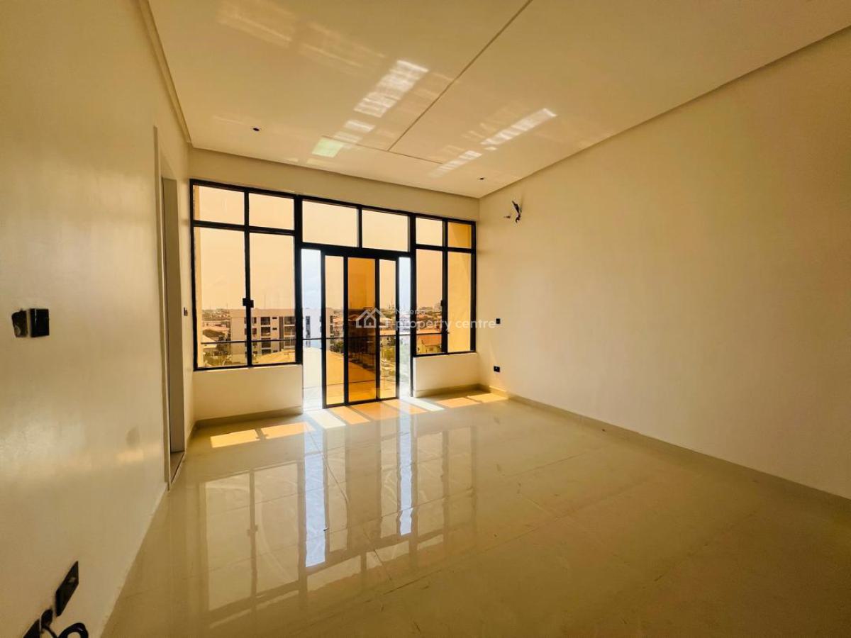 Units of 3 Bedroom Apartment with Gym and Swimming Pool, Lekki Phase 1, Lekki, Lagos, Flat / Apartment for Sale