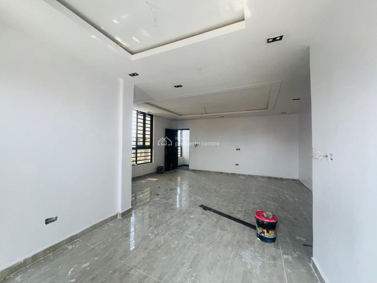 Brand New 3 Bedroom Apartment with Bq, Lekki Phase 1, Lekki, Lagos, Flat / Apartment for Rent