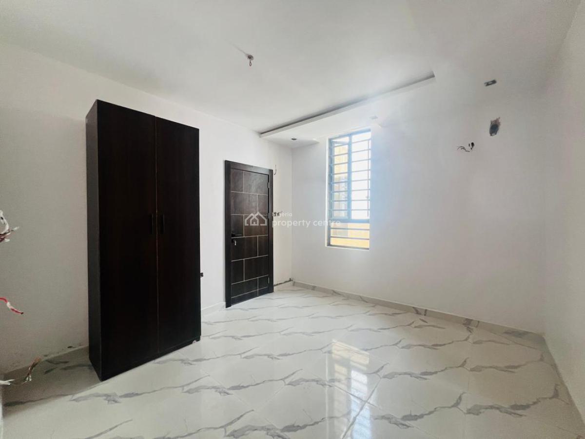 Brand New 3 Bedroom Apartment with Bq, Lekki Phase 1, Lekki, Lagos, Flat / Apartment for Rent