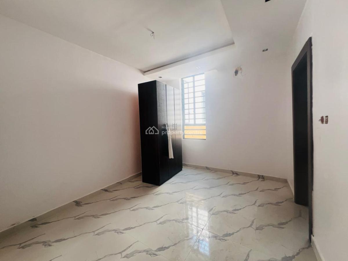 Units of 3 Bedrooms Apartments with Bq, Lekki Phase 1, Lekki, Lagos, Flat / Apartment for Rent