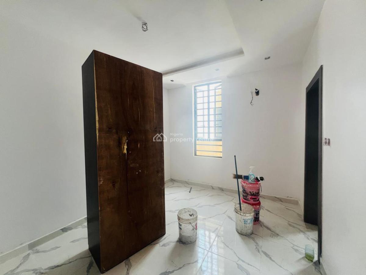 Units of 3 Bedrooms Apartments with Bq, Lekki Phase 1, Lekki, Lagos, Flat / Apartment for Rent