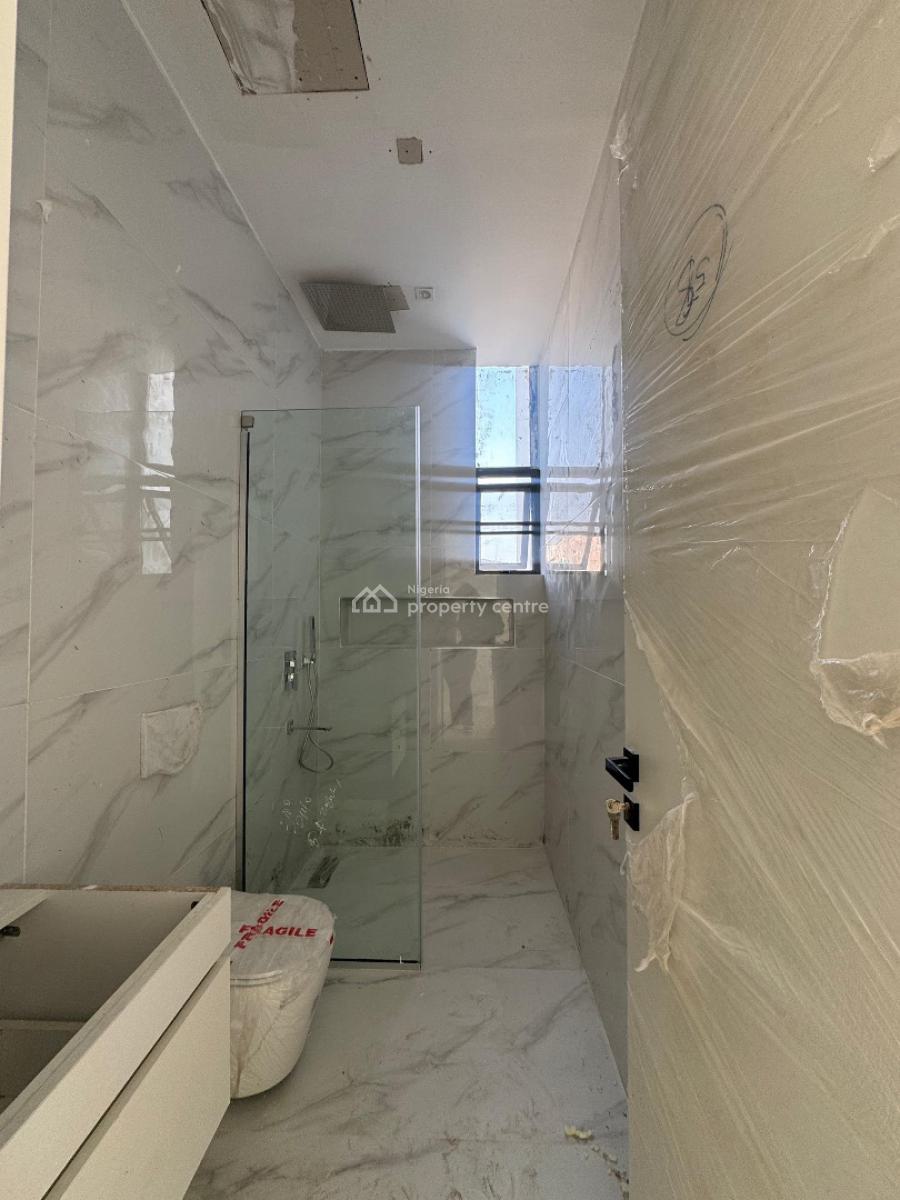 Luxury 2 Bedroom Apartment with Swimming Pool, Lekki Right Side, Lekki Phase 1, Lekki, Lagos, Flat / Apartment for Sale