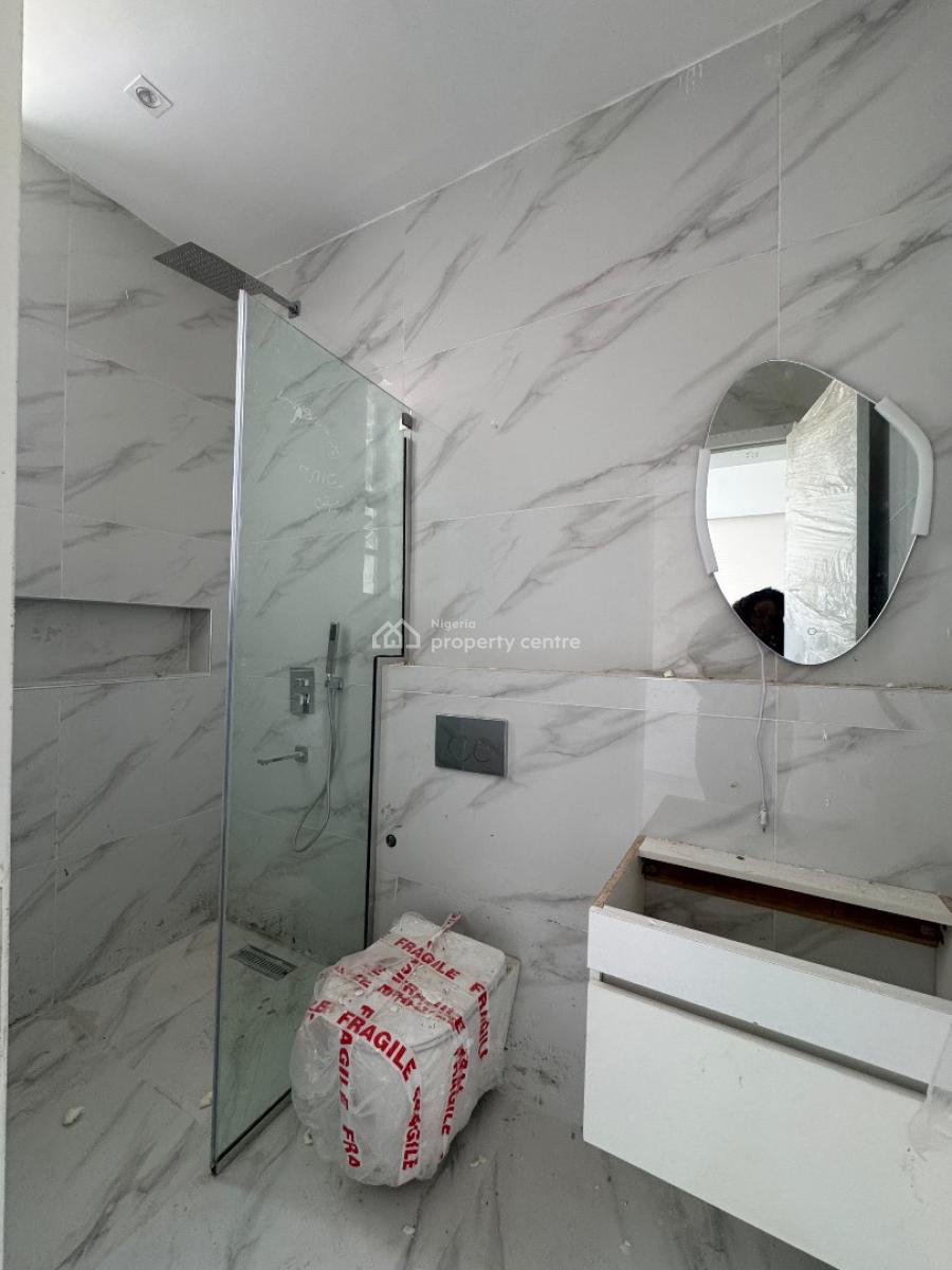 Luxury 2 Bedroom Apartment with Swimming Pool, Lekki Right Side, Lekki Phase 1, Lekki, Lagos, Flat / Apartment for Sale