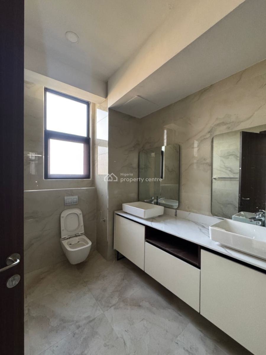 Luxury 3 Bedroom Apartment with Bq, Gym, Lounge, Rooftop and Pool, Lekki Phase 1, Lekki, Lagos, Flat / Apartment for Sale