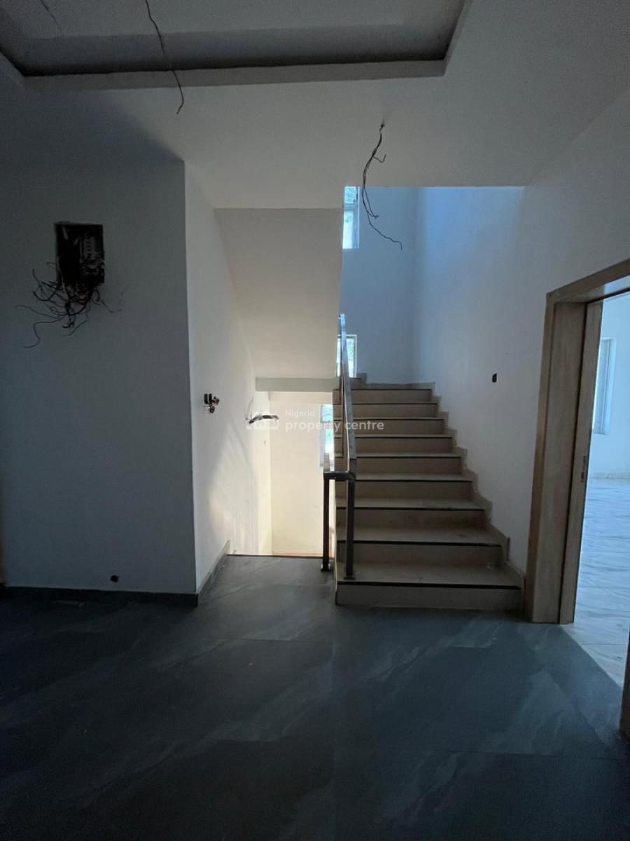 Breathtaking 4 Bedroom Semi-detached Duplex with Bq in a Cool Environment, Maryland, Lagos, Semi-detached Duplex for Sale