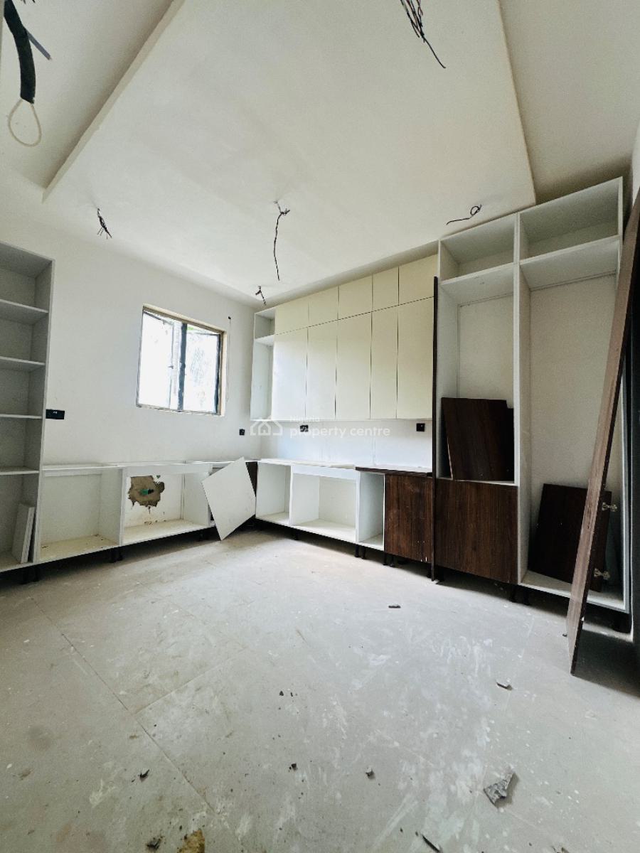 Spacious 4 Bedrooms Semi Detached Duplex with Swimming Pool, Ikoyi, Lagos, Semi-detached Duplex for Sale