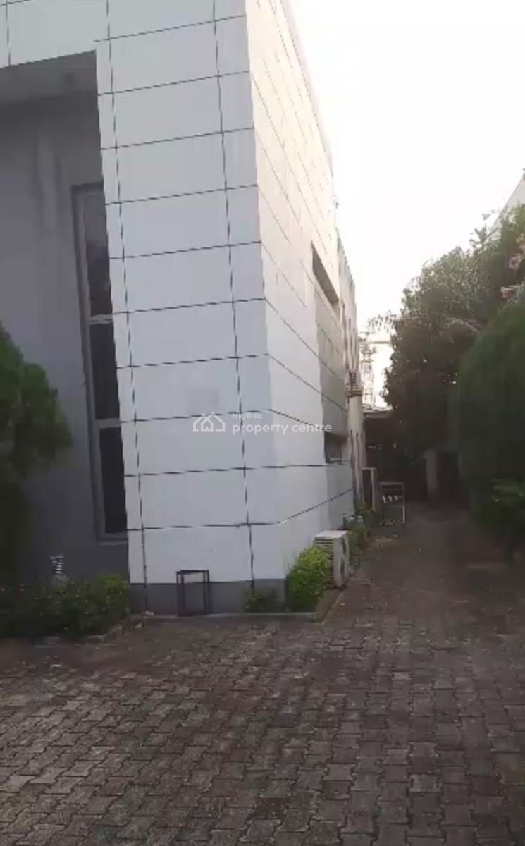 Spacious 7 Bedroom, Victoria Island (vi), Lagos, House for Sale