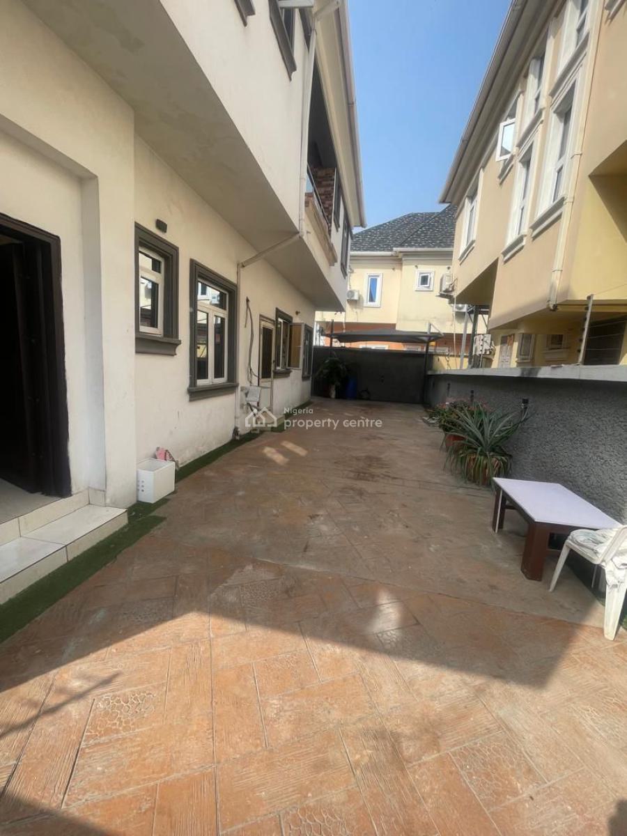 Spacious 5 Bedroom Fully Detached Duplex with Bq, Chevron Drive, Lekki, Lagos, Detached Duplex for Rent