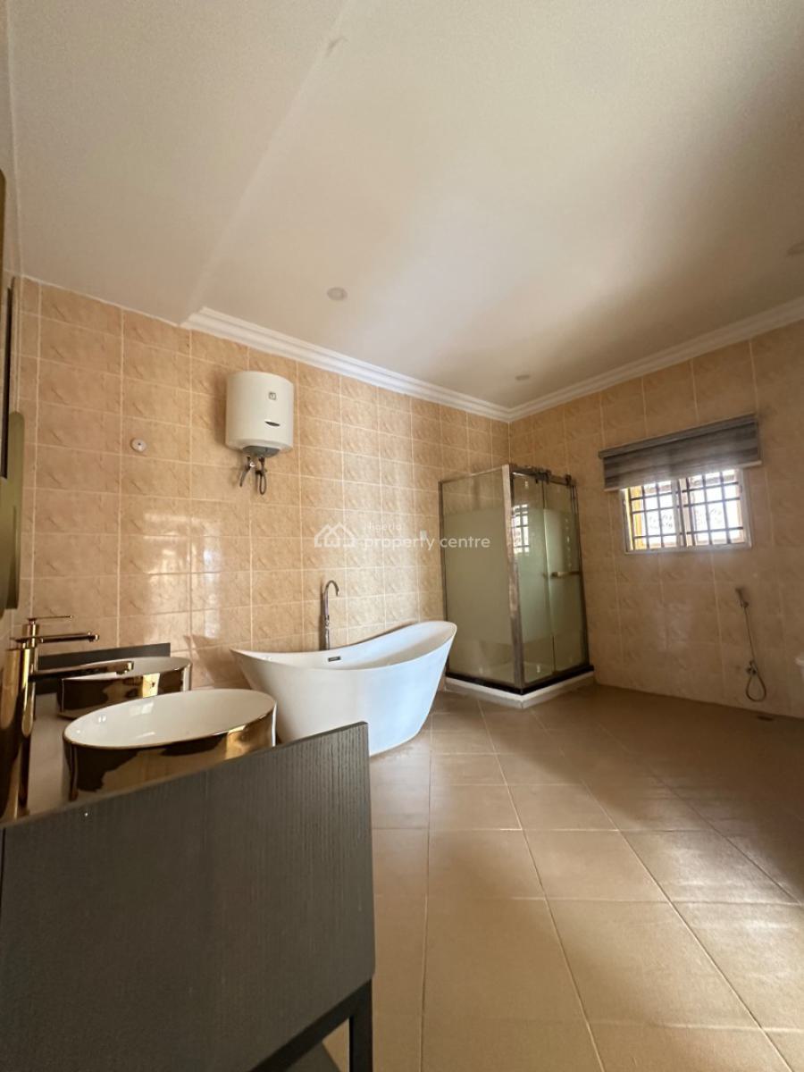 a Structurally Designed  5 Bedroom Duplex with 1 Bedroom Bq, Ariyibi Arola, Apete, Polyibadan Area, Ibadan, Oyo, Detached Duplex for Sale