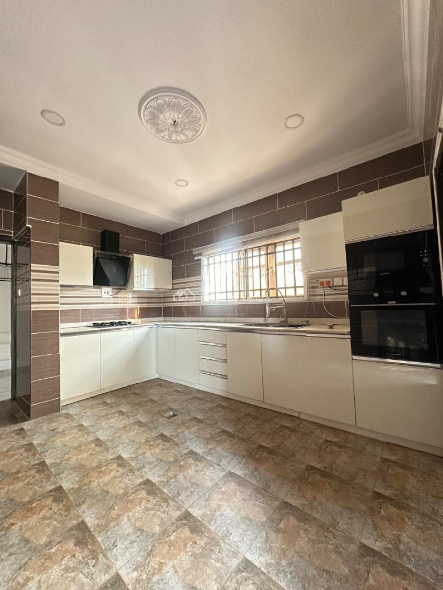 a Structurally Designed  5 Bedroom Duplex with 1 Bedroom Bq, Ariyibi Arola, Apete, Polyibadan Area, Ibadan, Oyo, Detached Duplex for Sale