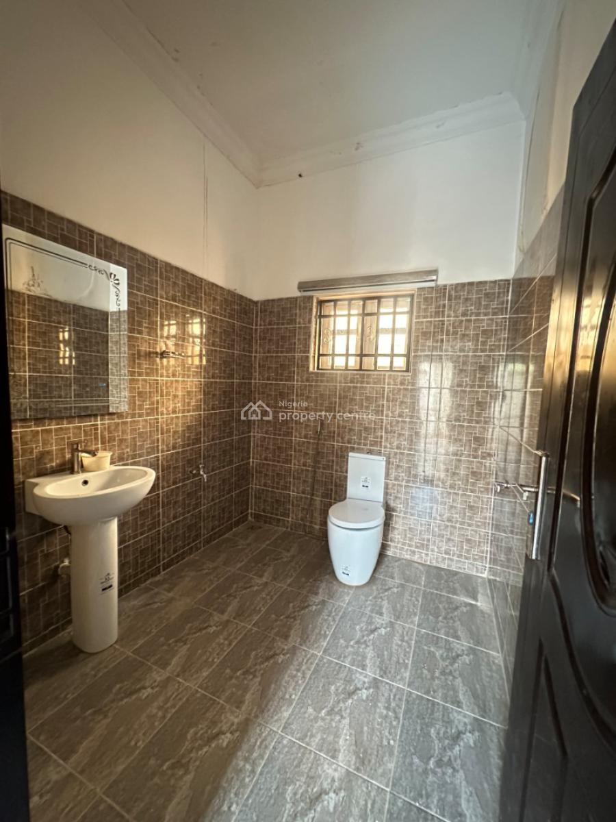 a Structurally Designed  5 Bedroom Duplex with 1 Bedroom Bq, Ariyibi Arola, Apete, Polyibadan Area, Ibadan, Oyo, Detached Duplex for Sale