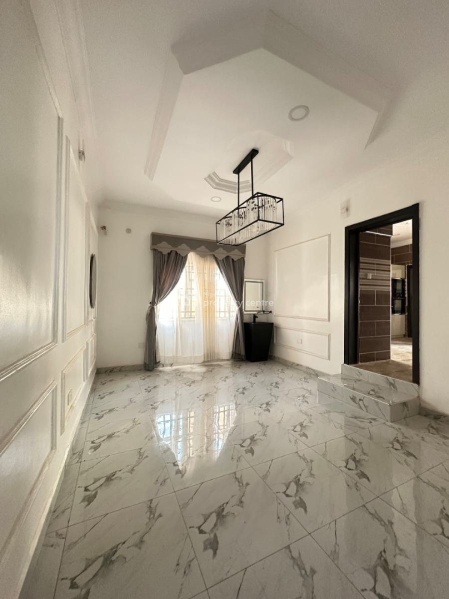 a Structurally Designed  5 Bedroom Duplex with 1 Bedroom Bq, Ariyibi Arola, Apete, Polyibadan Area, Ibadan, Oyo, Detached Duplex for Sale