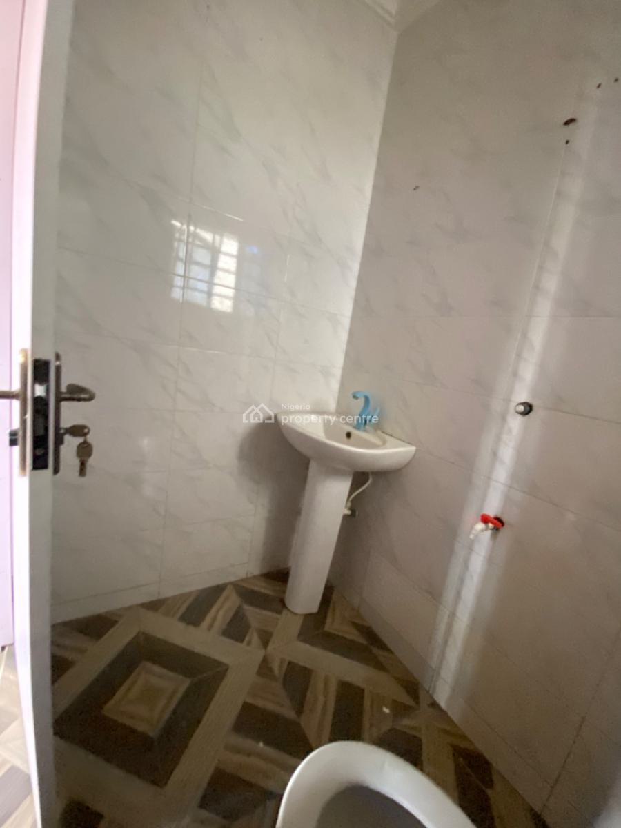 an Executive Two Bedroom Duplex, Amity Estate, By Coastal Road,  Okun-ajah, Ajah, Lagos, Terraced Duplex for Rent