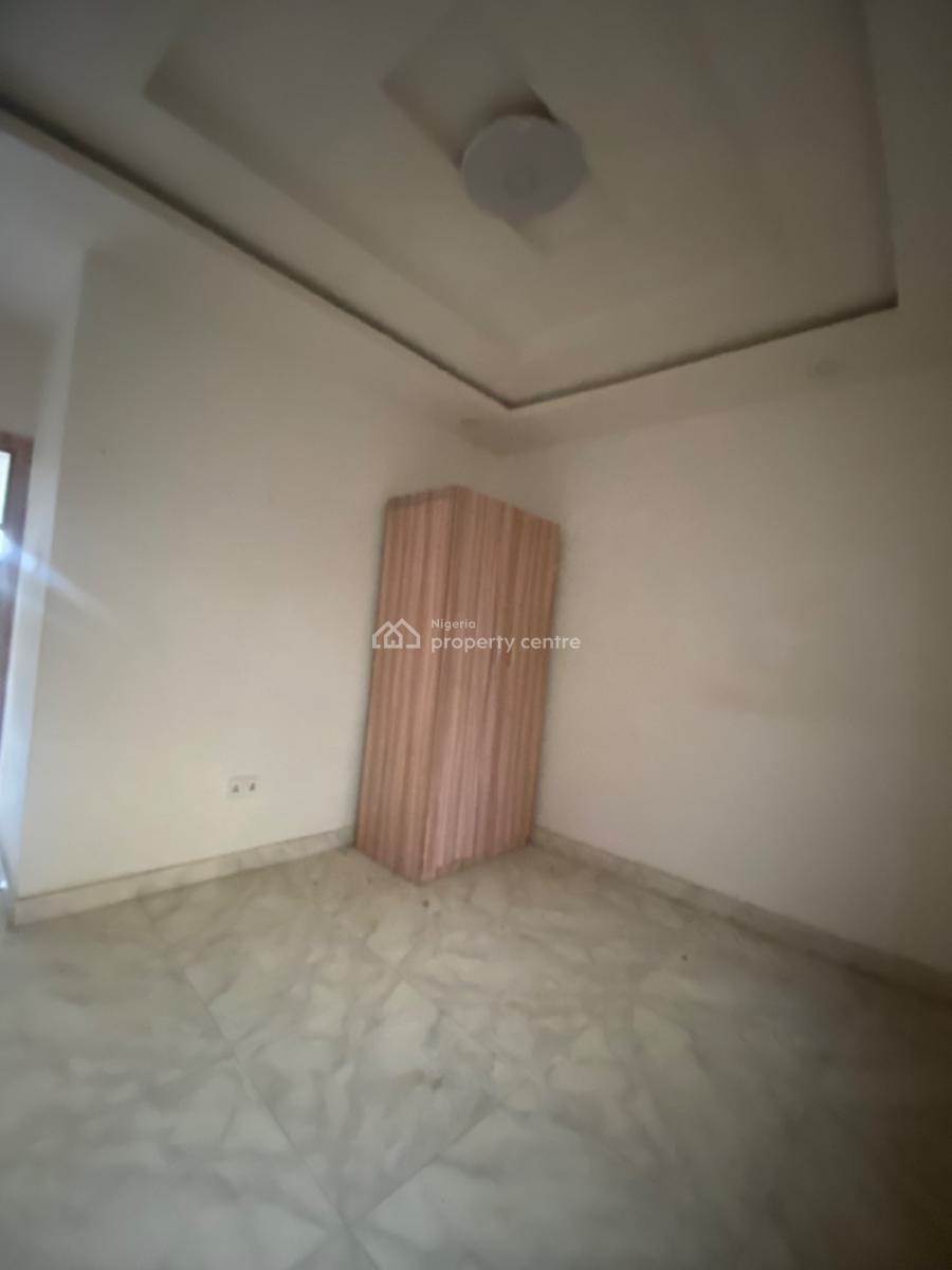 an Executive One Bedroom Flat, Thera Estate, Beside Blenco Mall, Sangotedo, Ajah, Lagos, Flat / Apartment for Rent