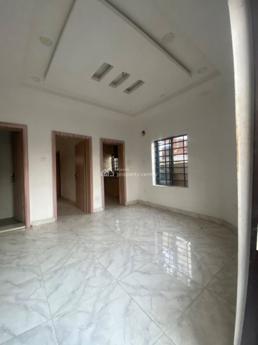 an Executive One Bedroom Flat, Thera Estate, Beside Blenco Mall, Sangotedo, Ajah, Lagos, Flat / Apartment for Rent