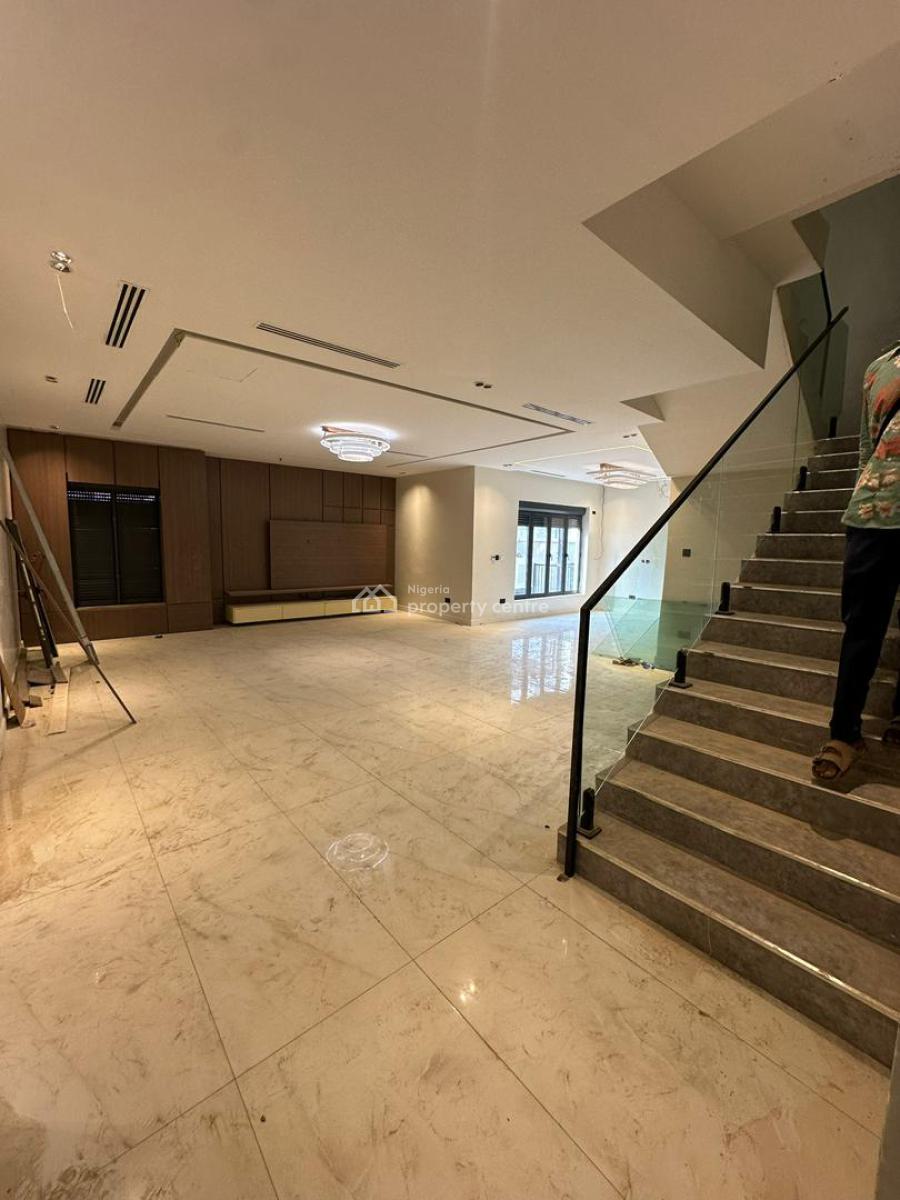 a Brand New 5 Bedroom Detached Duplex + 2 Bqs, Guzape District, Abuja, Detached Duplex for Sale