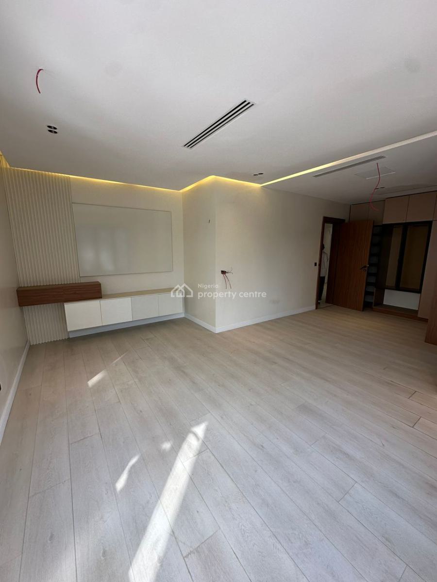 a Brand New 5 Bedroom Detached Duplex + 2 Bqs, Guzape District, Abuja, Detached Duplex for Sale