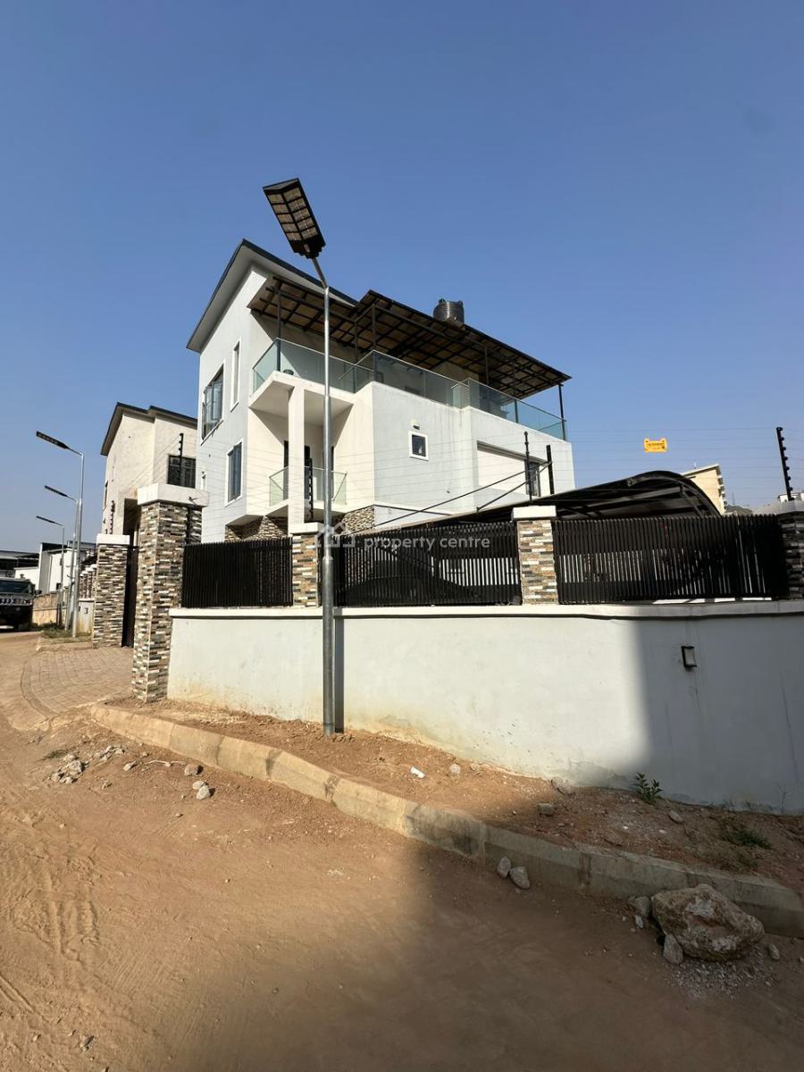 a Brand New 5 Bedroom Detached Duplex + 2 Bqs, Guzape District, Abuja, Detached Duplex for Sale