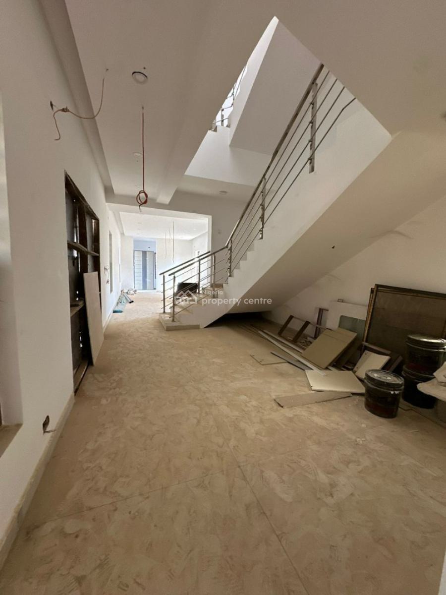 a Brand New Spacious 4 Bedroom Semi-detached Duplex + Bq, Guzape District, Abuja, Semi-detached Duplex for Sale