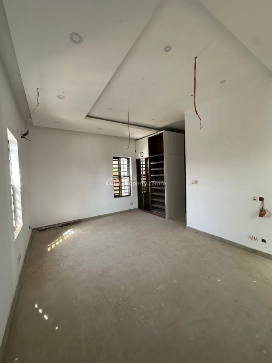 a Brand New Spacious 4 Bedroom Semi-detached Duplex + Bq, Guzape District, Abuja, Semi-detached Duplex for Sale