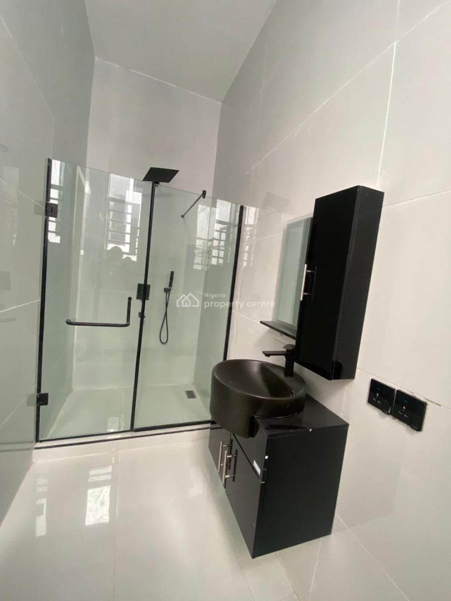 Lovely Built 5 Bedroom Fully Detached Duplex with Bq, Ikota, Lekki, Lagos, Detached Duplex for Sale