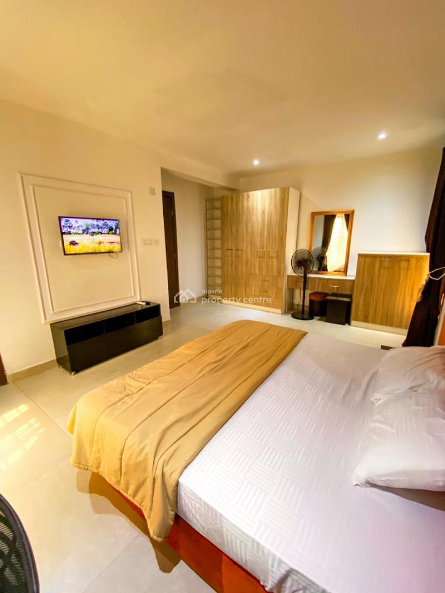 Luxuriously Furnished 2 Bedroom Apartment with Swimming Pool, Off Oba Akinjobi, Ikeja Gra, Ikeja, Lagos, Flat / Apartment Short Let