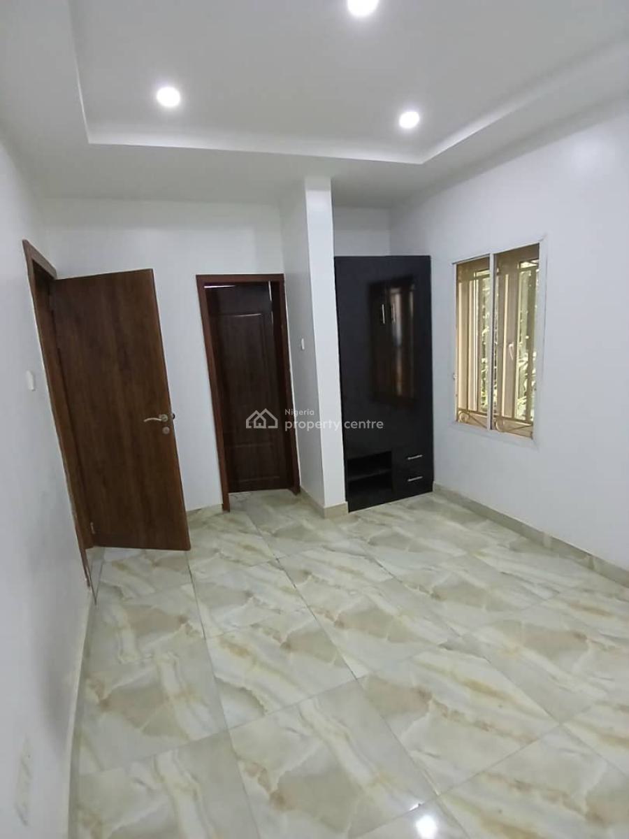 Well Built 2 Bedroom Flat, By Navy Quarters, Jahi, Abuja, Flat / Apartment for Rent