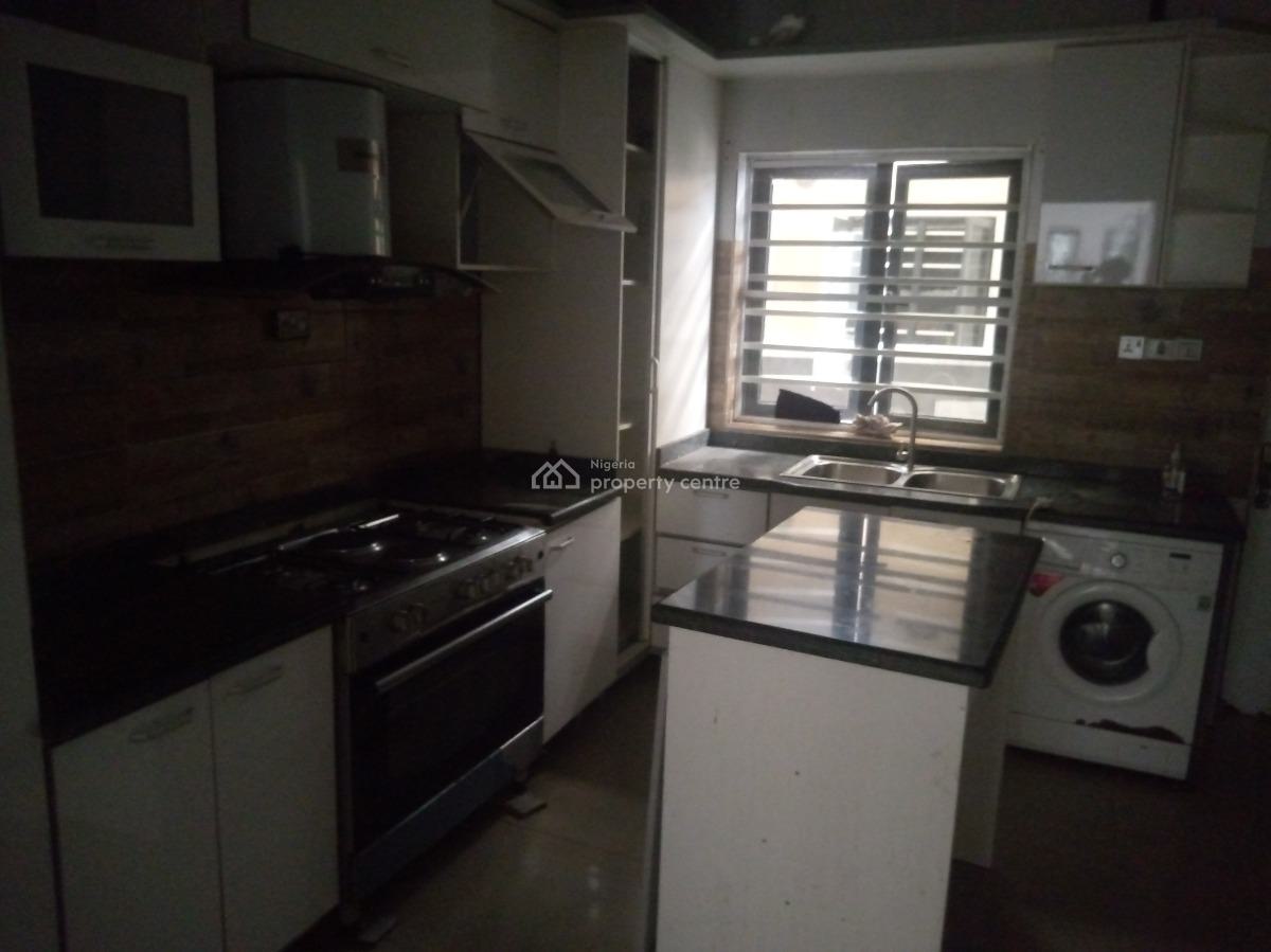 Executive 4 Bedroom Semi Detached Duplex with 1 Room Bq, Lafiaji, Lekki, Lagos, Semi-detached Duplex for Rent