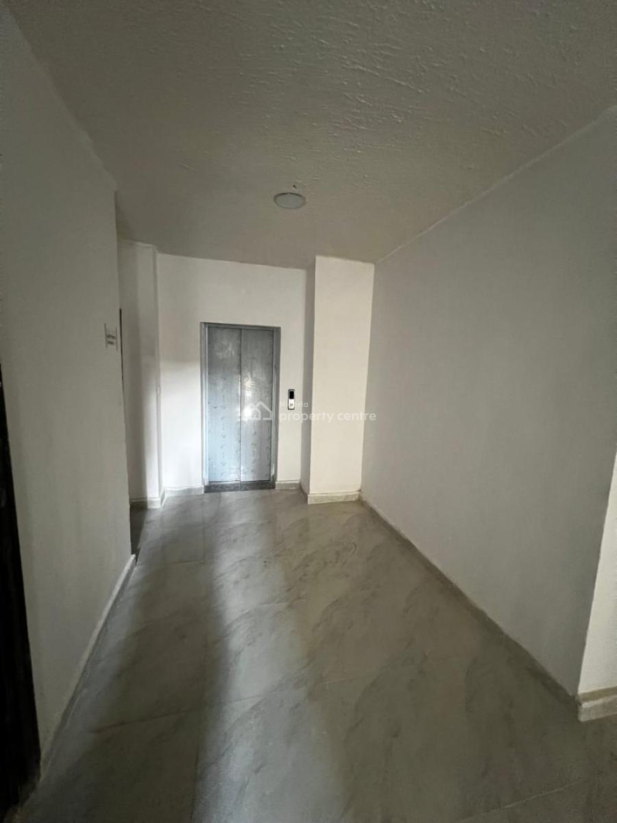 Fully Serviced 2 Bedroom Maisonette with Lift, Off Freedom Way, Lekki Phase 1, Lekki, Lagos, Flat / Apartment for Rent