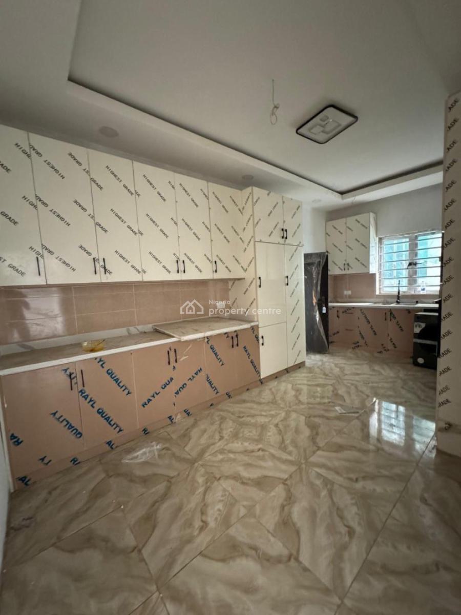 Newly Built 3 Bedroom Apartment, Maryland, Lagos, Flat / Apartment for Sale