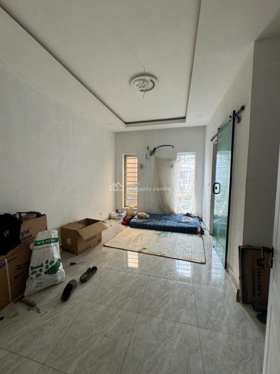 Newly Built 3 Bedroom Apartment, Maryland, Lagos, Flat / Apartment for Sale