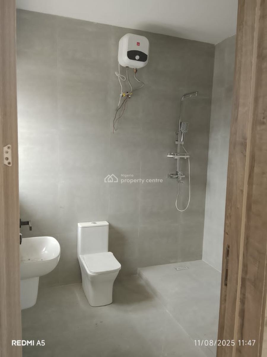 Brand New Fully Serviced 2 Bedroom, Off Admiralty Way, Lekki Phase 1, Lekki, Lagos, Flat / Apartment for Rent