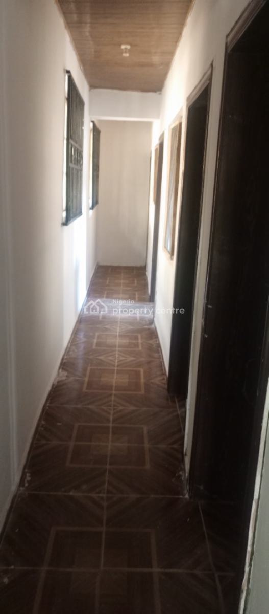 3-bedroom Apartment with Good Light 2 in The Compound Close to Road, Elemoro, Bogije, Ibeju Lekki, Lagos, Flat / Apartment for Rent
