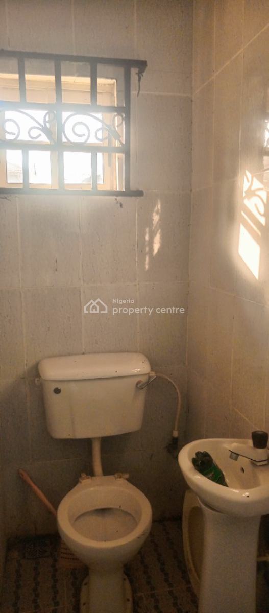 3-bedroom Apartment with Good Light 2 in The Compound Close to Road, Elemoro, Bogije, Ibeju Lekki, Lagos, Flat / Apartment for Rent