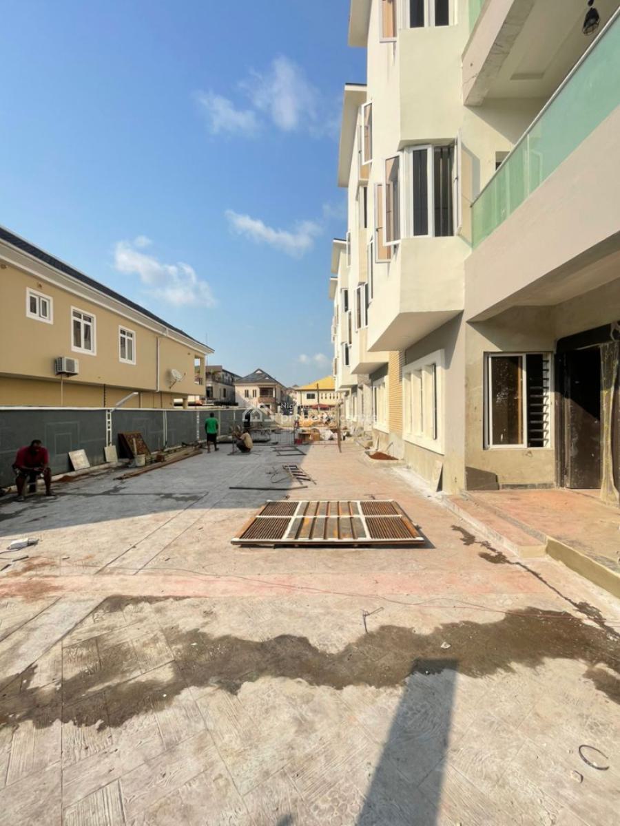 Fully Serviced 4 Bedroom Terrace Duplex on 2 Floors with a Bq, Lekki Phase 1, Lekki, Lagos, Terraced Duplex for Rent