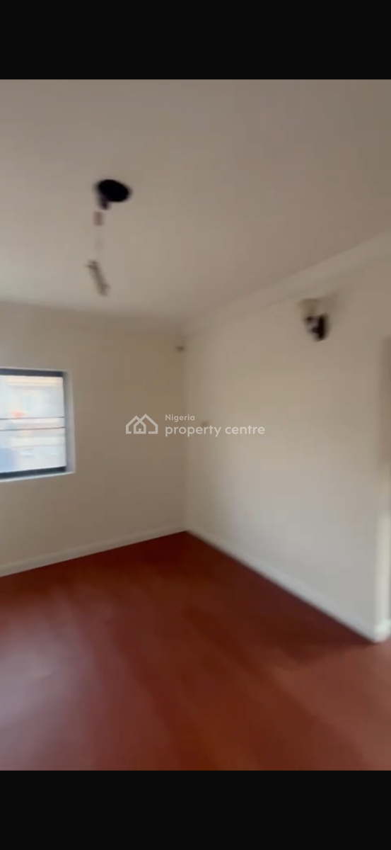 Standard 3 Bedroom Apartment, Ikota, Lekki, Lagos, Flat / Apartment for Rent