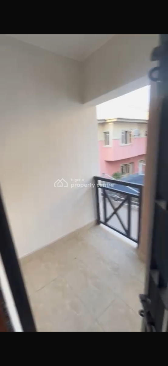 Standard 3 Bedroom Apartment, Ikota, Lekki, Lagos, Flat / Apartment for Rent