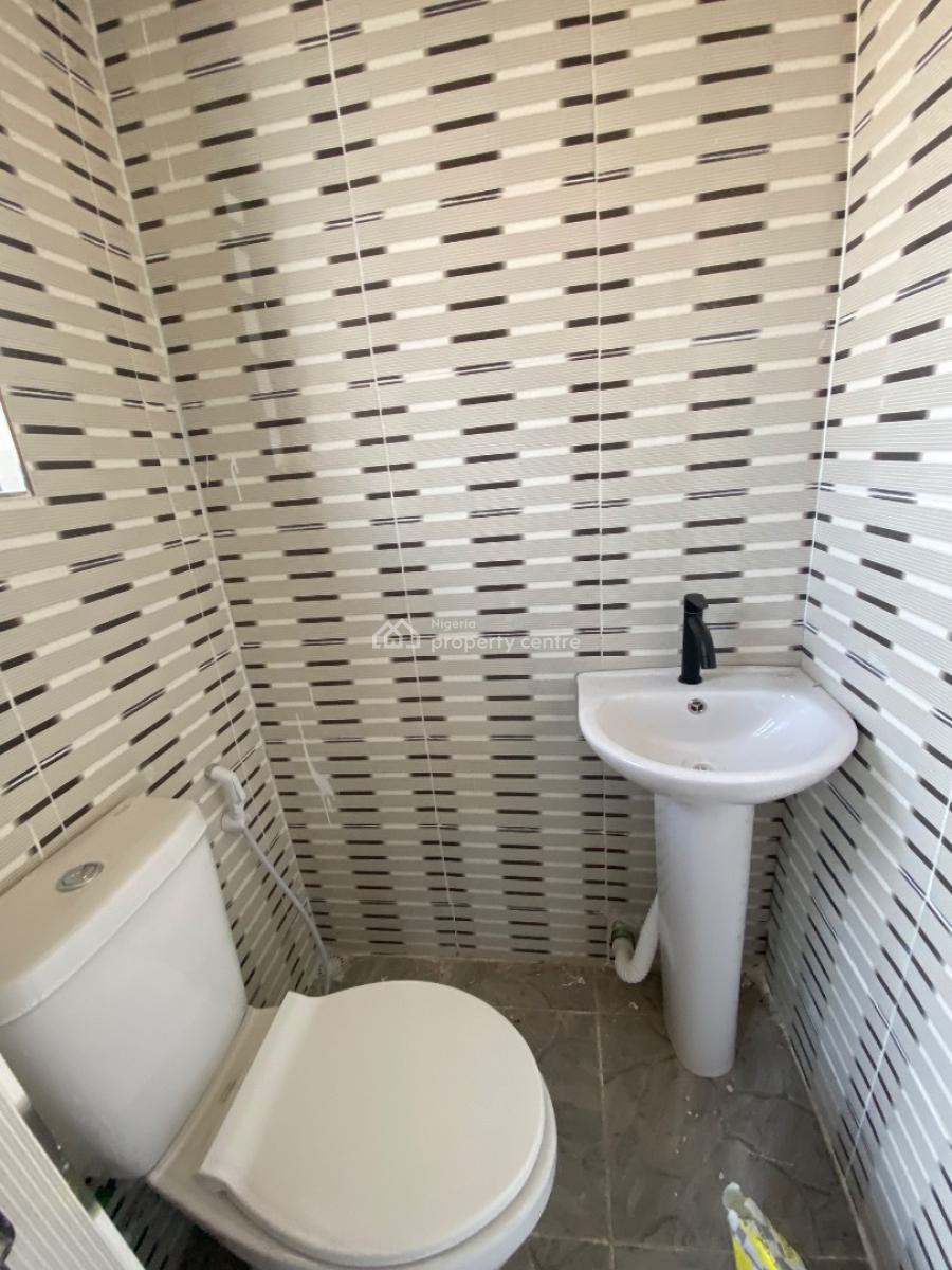 Brand New Two Bedroom Apartment, Off Peaceland, Ogombo, Ajah, Lagos, Flat / Apartment for Rent