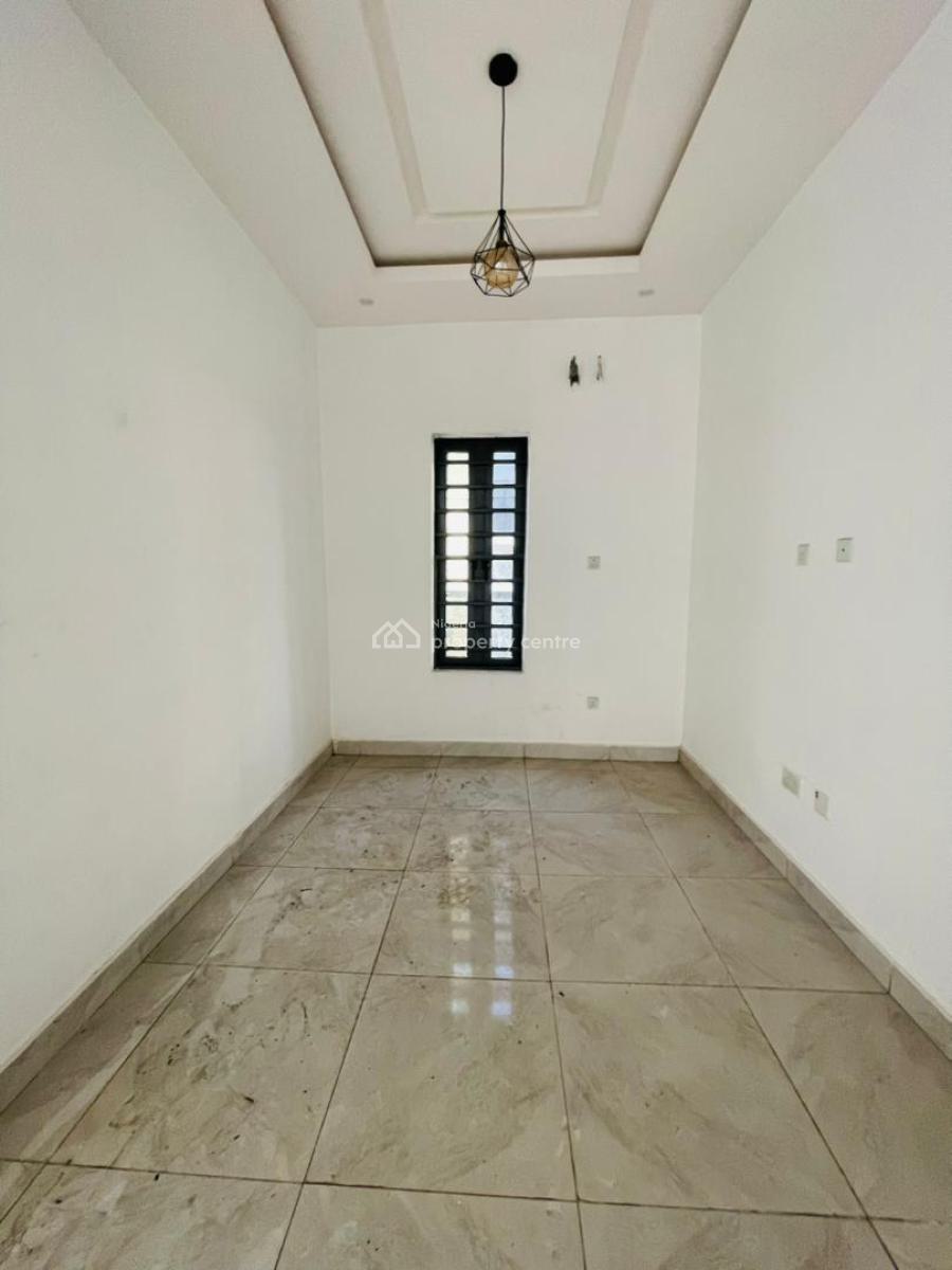 Eye Catchy 5 Bedroom Fully Detached Duplex, Gra Phase 2, Magodo, Lagos, Detached Duplex for Sale