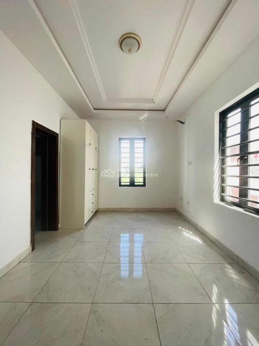 Eye Catchy 5 Bedroom Fully Detached Duplex, Gra Phase 2, Magodo, Lagos, Detached Duplex for Sale