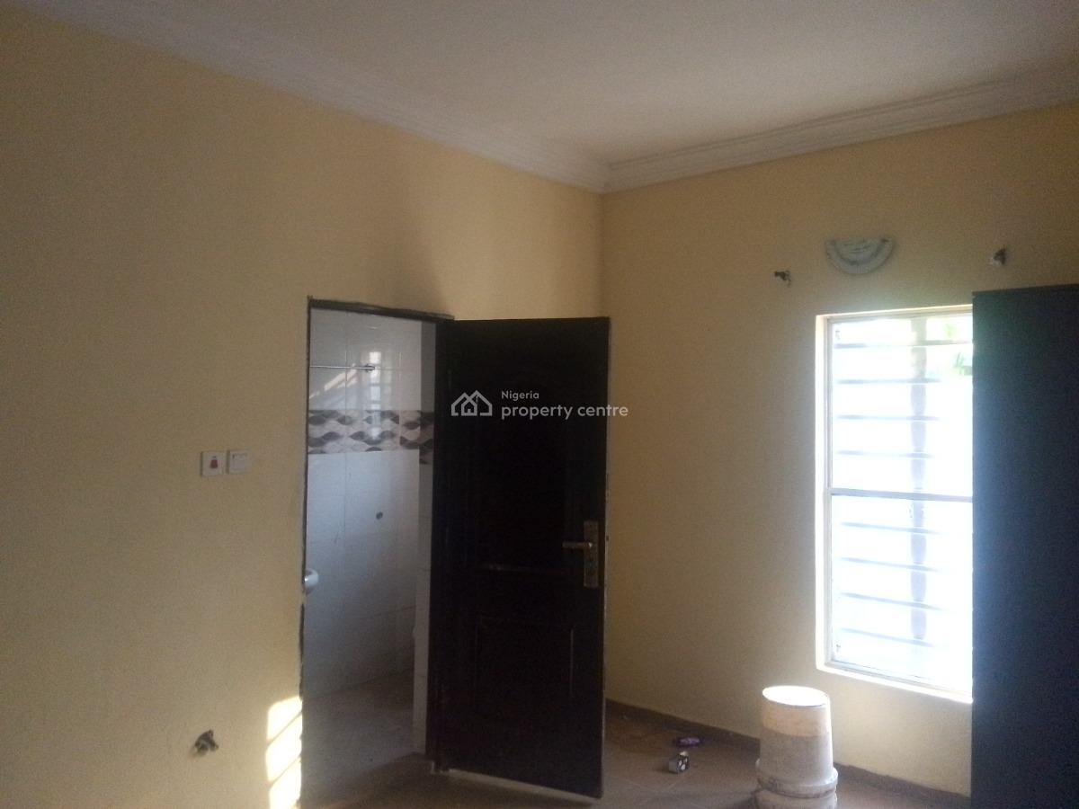 Spacious Luxury 2 Bedroom Flat with Excellent Features, Alasela Estate, Ogombo, Ajah, Lagos, Flat / Apartment for Rent