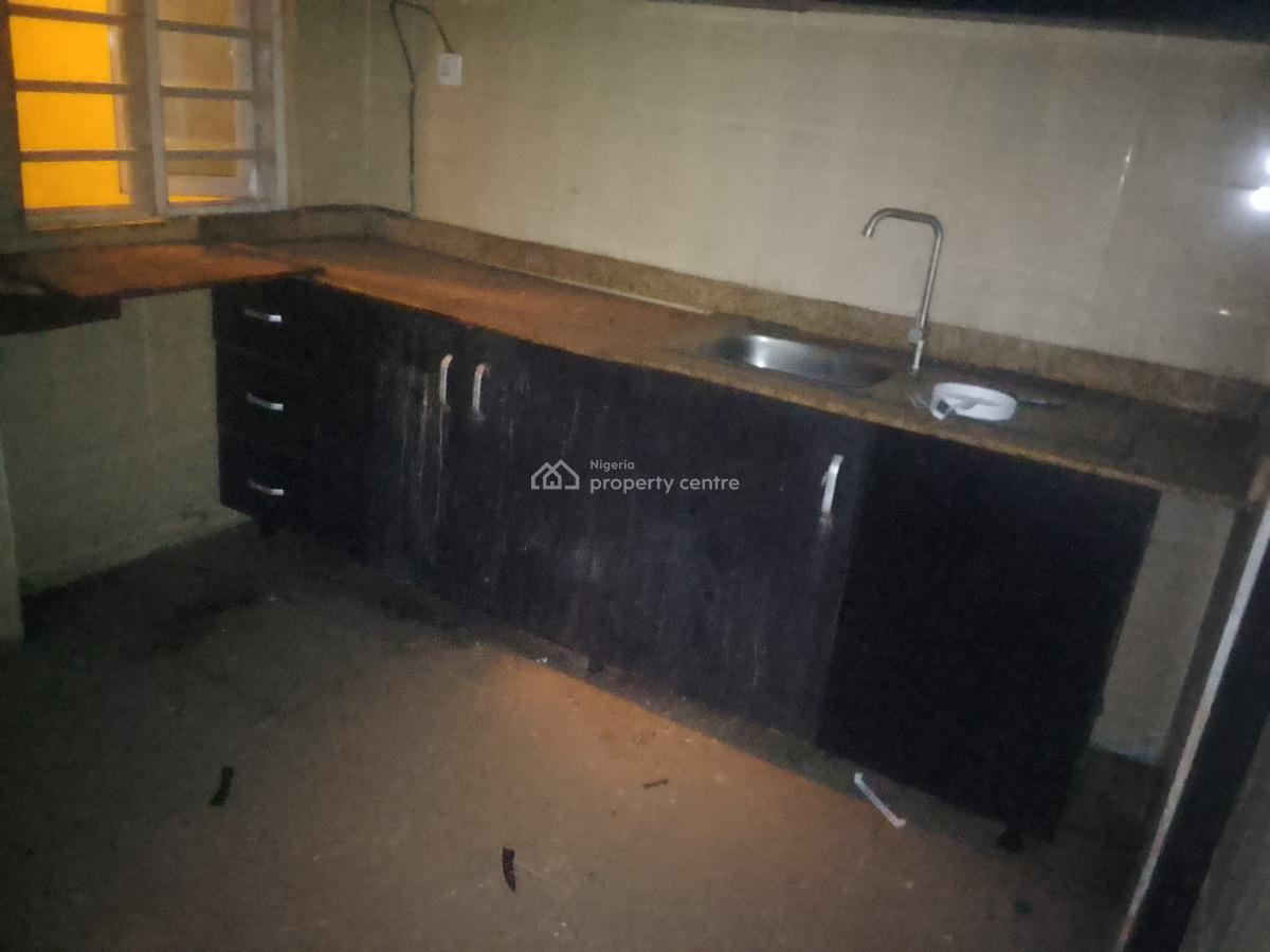 Spacious Luxury 2 Bedroom Flat with Excellent Features, Alasela Estate, Ogombo, Ajah, Lagos, Flat / Apartment for Rent