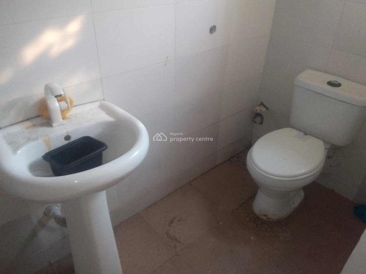 Spacious Luxury 2 Bedroom Flat with Excellent Features, Alasela Estate, Ogombo, Ajah, Lagos, Flat / Apartment for Rent