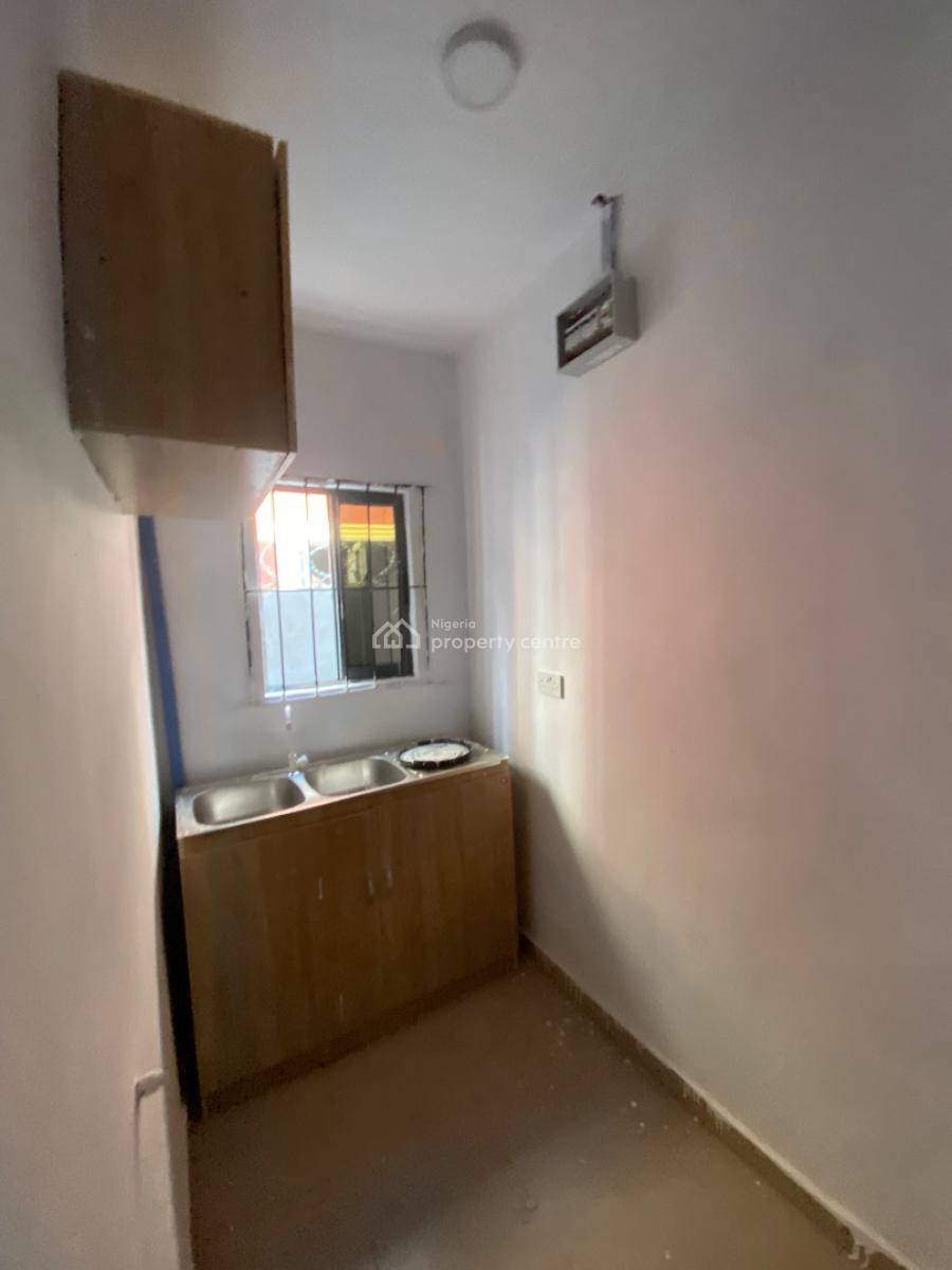 One Bedroom Apartment, Victory Estate, Ogombo, Ajah, Lagos, Mini Flat (room and Parlour) for Rent