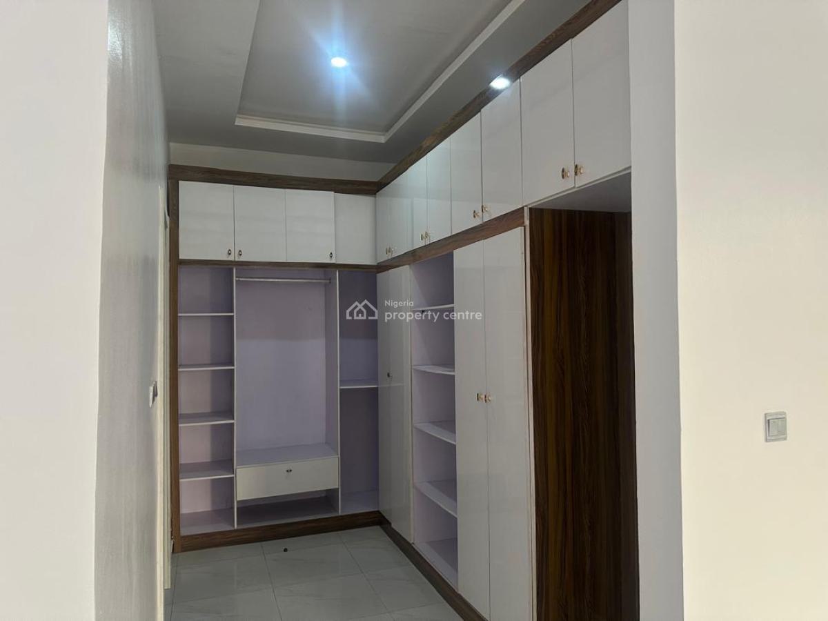 a Super 4 Bedroom Semi Detached House with Bq, West End Estate, Ikota, Lekki, Lagos, Semi-detached Duplex for Rent