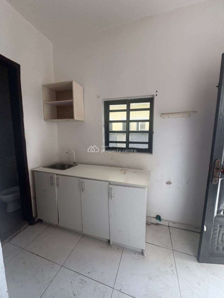 Spacious Studio Apartment, Agungi, Lekki, Lagos, Self Contain (single Rooms) for Rent