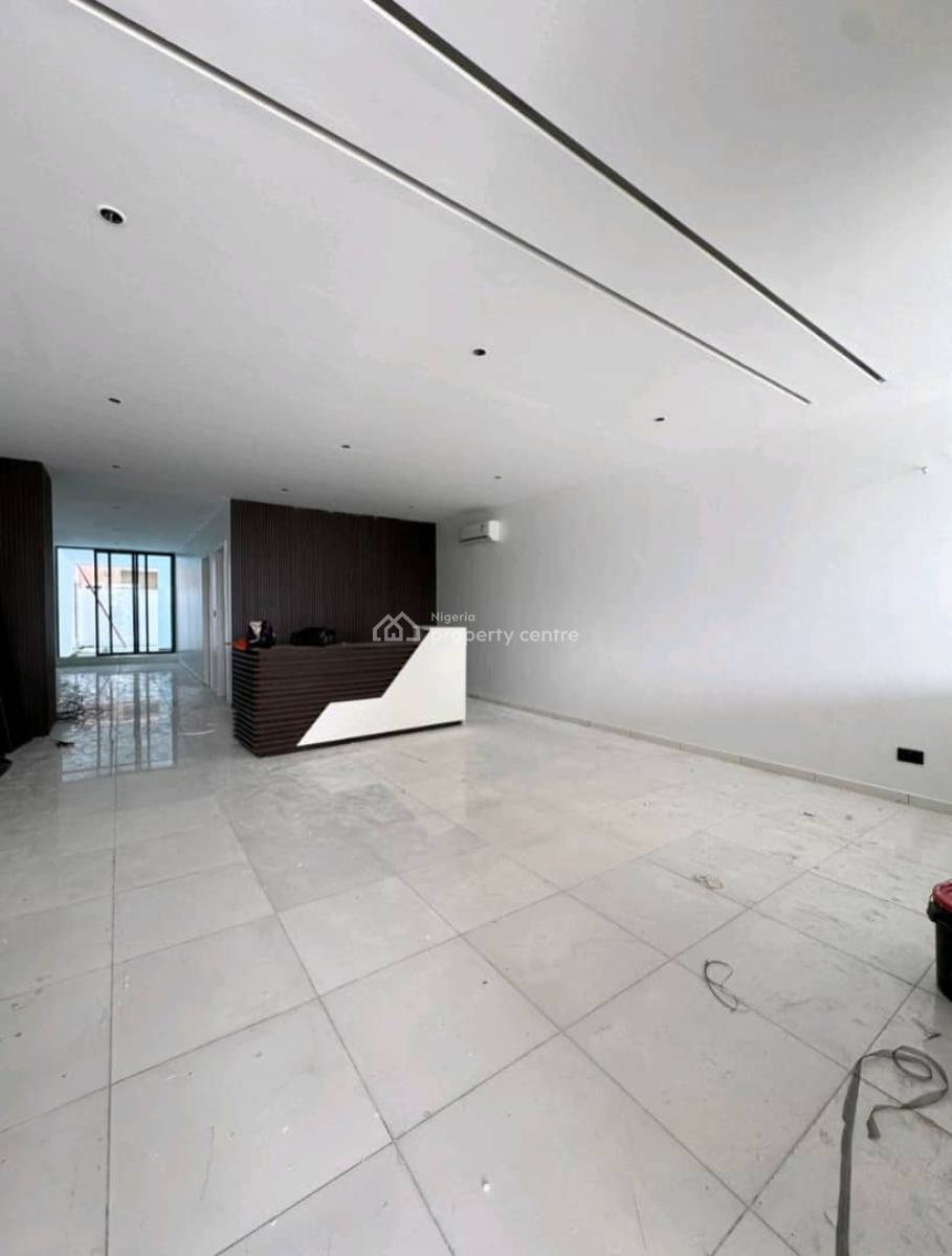 Spacious Fully Serviced 2 Bedroom Apartment, Oniru, Victoria Island (vi), Lagos, Flat / Apartment for Sale