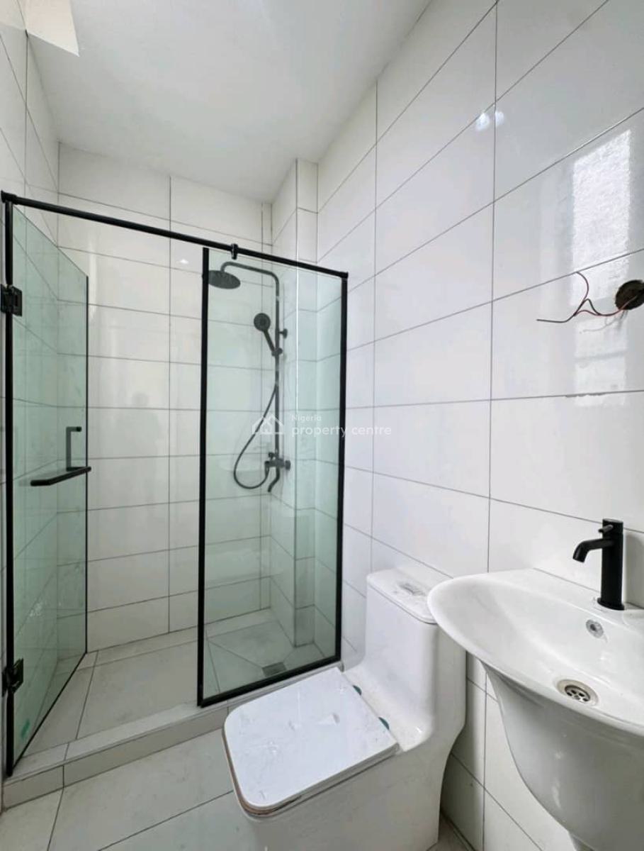 Spacious Fully Serviced 2 Bedroom Apartment, Oniru, Victoria Island (vi), Lagos, Flat / Apartment for Sale