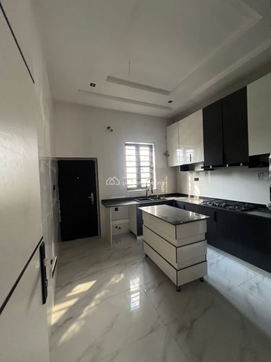 Four Bedrooms Terrace, Ikota, Lekki, Lagos, House for Sale