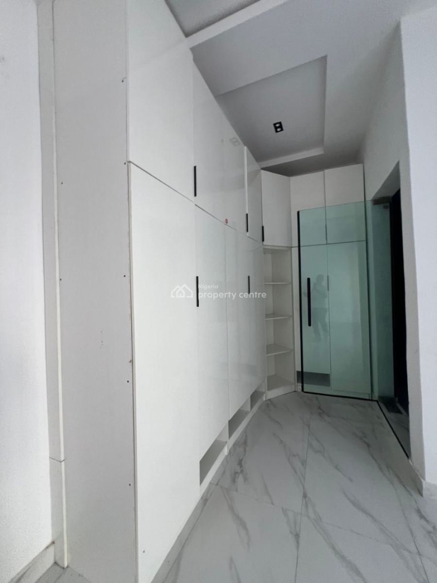 Four Bedrooms Terrace, Ikota, Lekki, Lagos, House for Sale